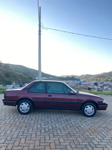 Chevrolet Monza GLS/ Hi-tech 2.0 EFI 2P E 4P 1995