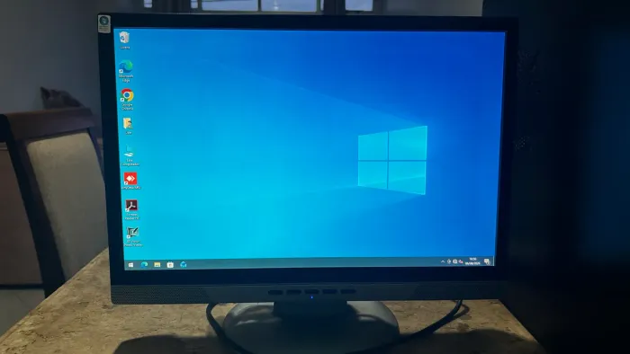 Computador Intel I3 3240, 8gb Ram Hyperx 1600 Mhz + MONITOR A0C 19 Polegadas 