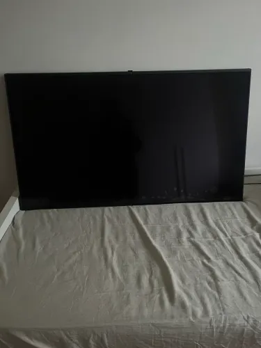 Televisão smart 55? com tela quebrada