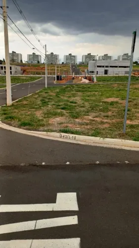 Terreno Condomínio em São José do Rio Preto