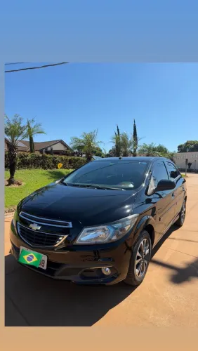 Chevrolet Onix Hatch LTZ 1.4 8V Flex Power Aut. 4P 2016