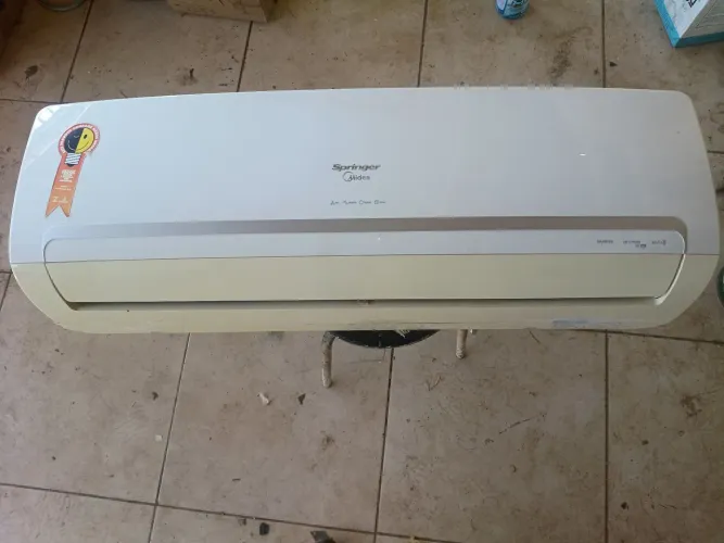 Evaporadora ar condicionado Springer Midea inventar 18.000 BTUs
