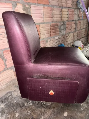 Cadeira de manicure acolchoada com rodinha e gaveta 