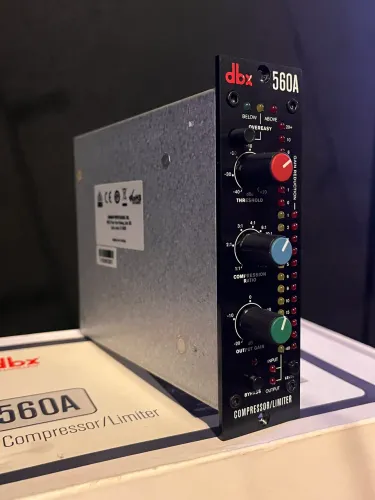 Dbx 560A Compressor/Limiter 1/2