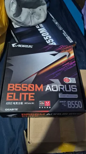 Placa mãe b550m Aorus Elite