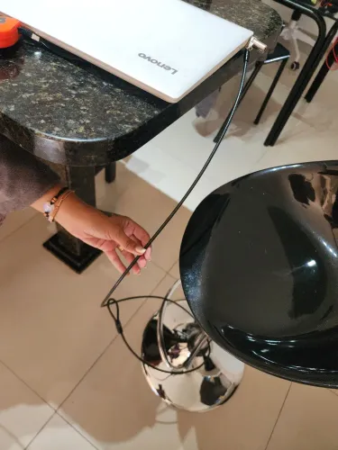 trava de segurança com cabo de aço para notebooks, marca Kensington