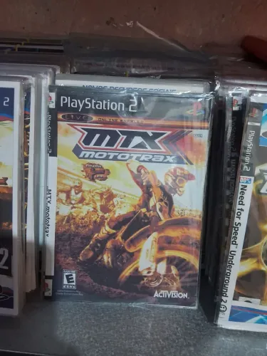 MOTOTRAXX PLAYSTATION 2