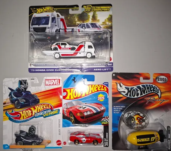 Miniaturas Hotwheels originais lacradas para colecionadores 4 unidades