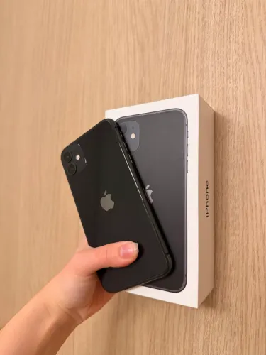 iPhone 11 - 128 gb
