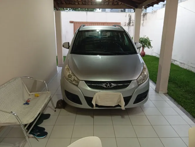 JAC J6 2.0 16V 5P Mec. 2012