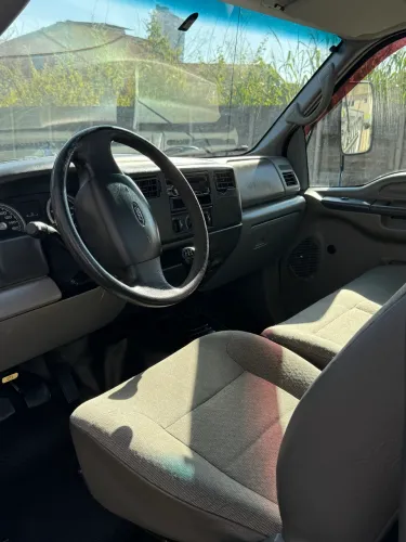Vendo f350 motor bomba suspensão toda revisada