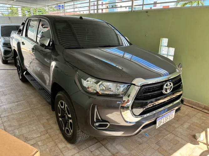 Toyota Hilux CD SRV 4X4 2.8 TDI Diesel Aut. 2022