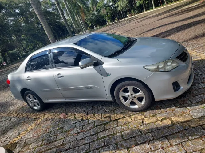 Toyota Corolla XEI 2.0 Flex 16V Aut. 2013