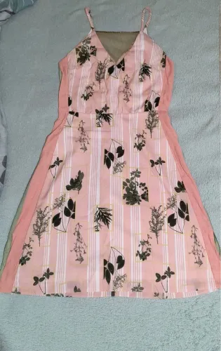 Vestidos usado poucas vezes