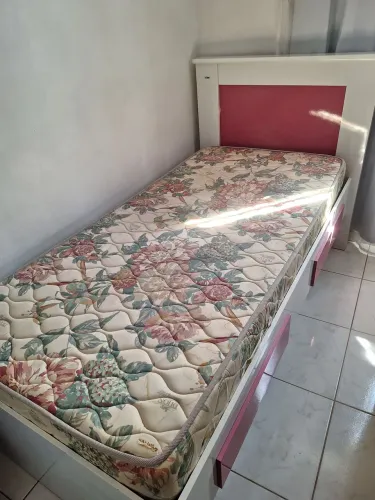 Cama solteiro com 2-gavetas e Colchão D33-C/15cm  