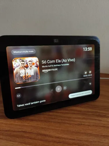 Echo show 8 - 3 geração
