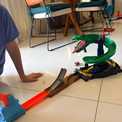 Pista Hotweels cobra verde