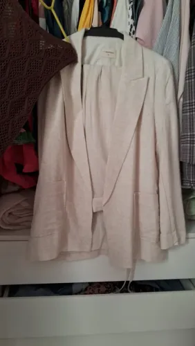 Blazer e calça Cortelle marca da Renner tamanho 40 linho puro 