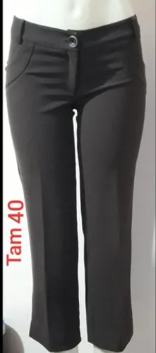 Calça marrom tam 40 tecido grosso como Nova