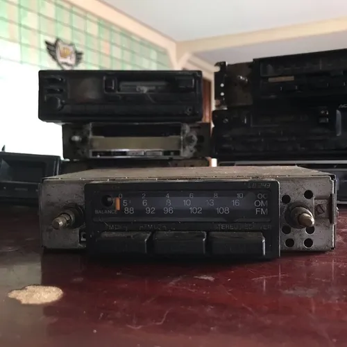 Rádio BOSCH LO243 (Kombi e Fusca) Não Testado, No Estado e Sem Garantia  