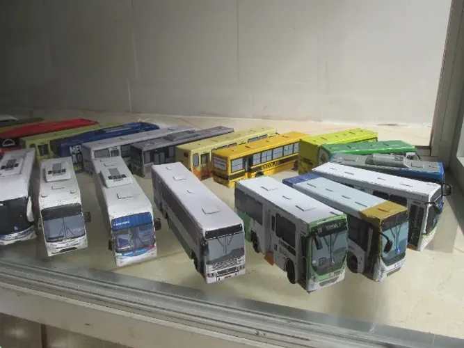 miniaturas de ônibus artesanais a unidade