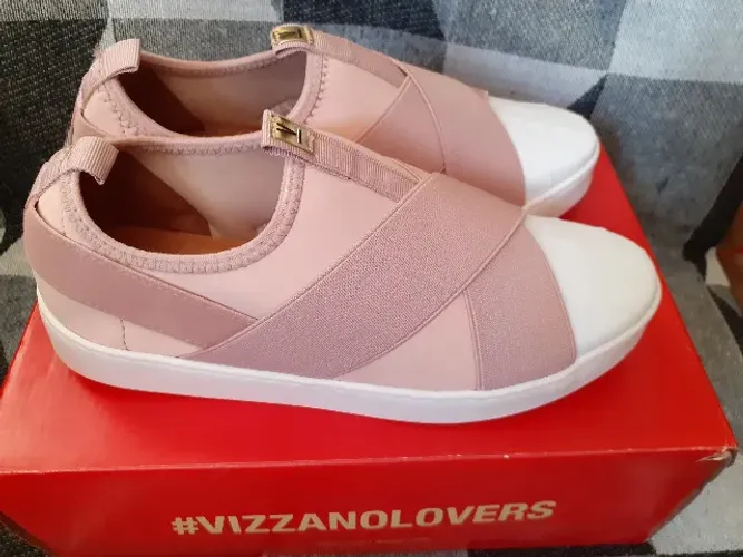 Tênis rosa Vizzano 35 novo