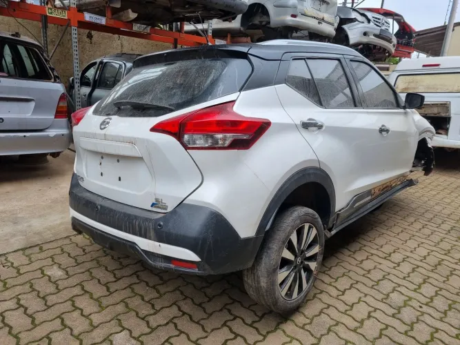 Peças usadas Nissan Kicks 2018 1.6 16v flex 114cv câmbio automático