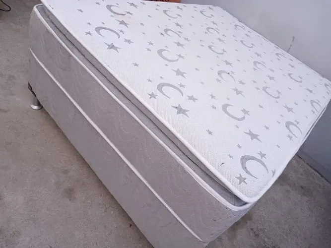 Cama box de casal semi ortopédica