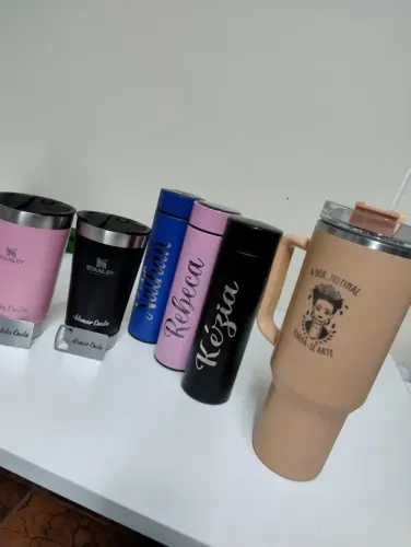 Personalização laser copo caneta chaveiro 