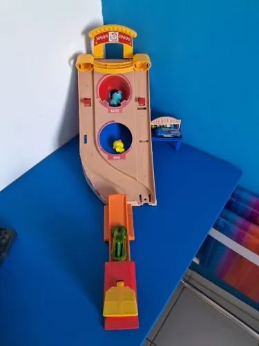 Hotwheels pista de saltos