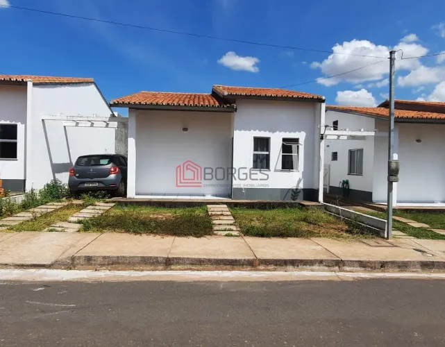 Casa à venda no bairro Jardim Democrata - Imperatriz/MA