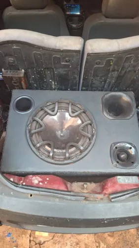 Caixa de som+ potência+ cabos completos+tela multimídia 