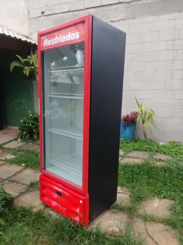 ? Geladeira Expositor ?