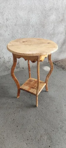 Mesa rústica madeira pinus R$140,00