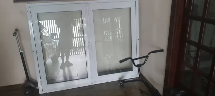 Janela de vidro resistente a prova de som