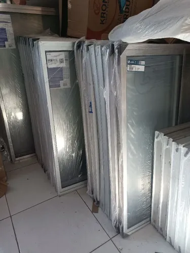 Janelas de Alumínio Cinza Vários tamanhos