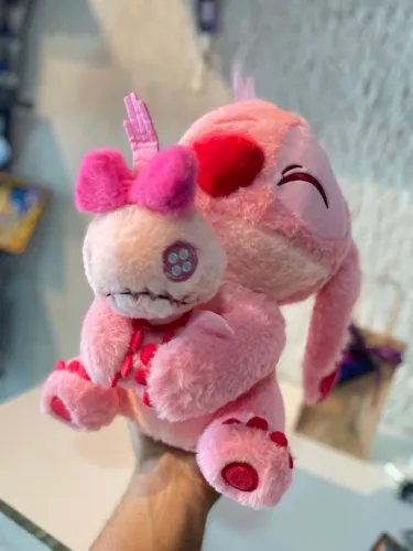 Angel e Xepa Stich pelúcia dupla 