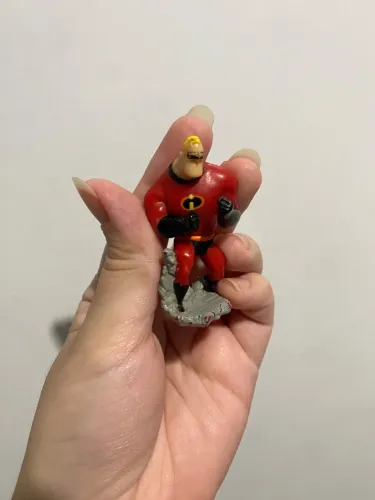 Miniatura Kinder - Senhor Incrível coleção 2005 Os incríveis 