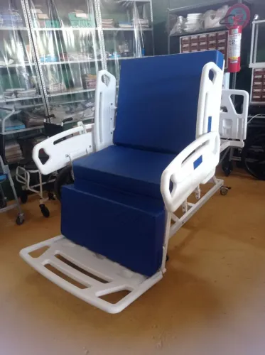 Cama Hospitalar (Que faz poltrona) em, 10x$1200 