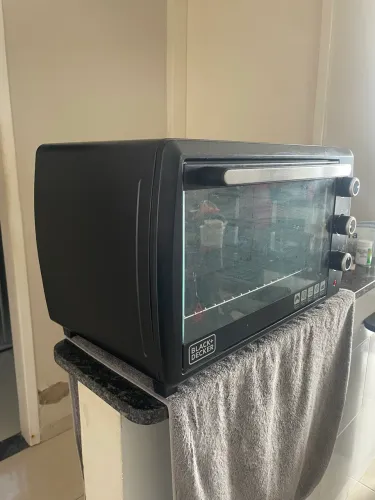 Forno de bancada elétrico Black+Decker FT50 50L preto NOVO