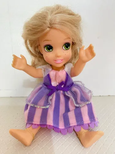 Boneca Rapunzel Disney 