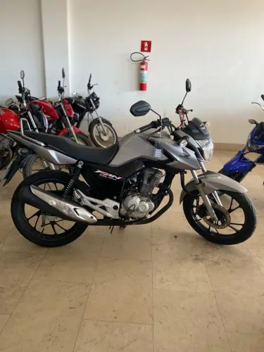 Honda Fan 160 2023 ( vitória motors )