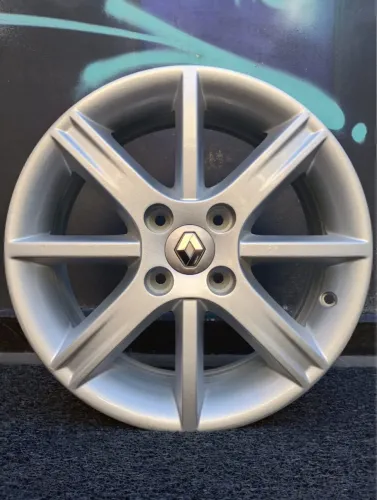 Rodas aro 15 renault sandero/clio 