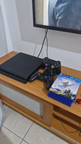 Ps4 slim