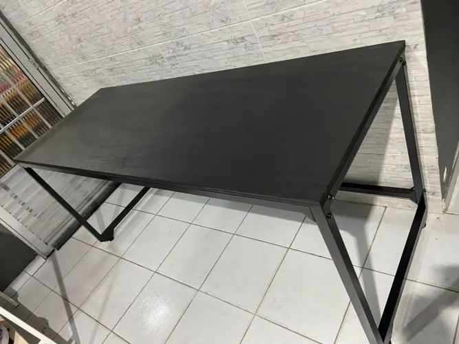 Escrivaninha Mesa estilo industrial madeira preta metal home office sob encomenda!