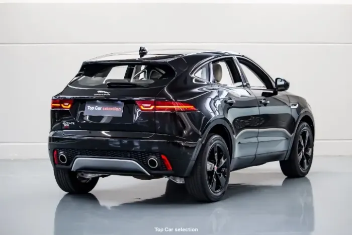 Jaguar E PACE - Ótimo estado