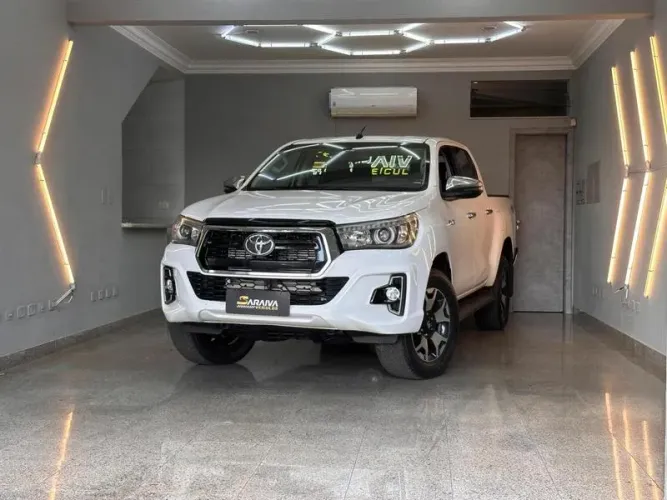 Toyota Hilux CD SRV 4X4 2.8 TDI Diesel Aut. 2020