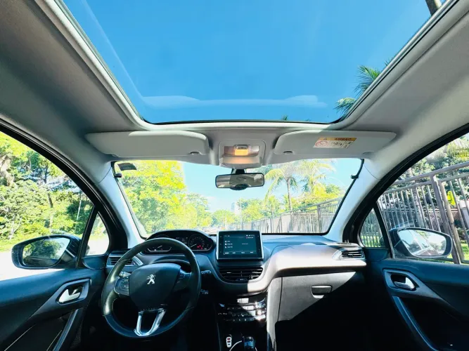 Peugeot 2008 Griffe Teto Solar Abaixo da Fipe