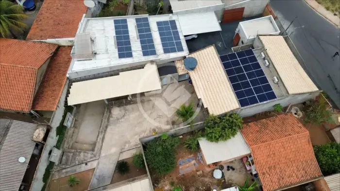 Casa no Bairro Jardim dos Estados com 3 quartos, sendo 1 suite, energia solar de 1.000kw,
