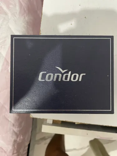Relógio condor usado mas poucas marcas de uso com caixa